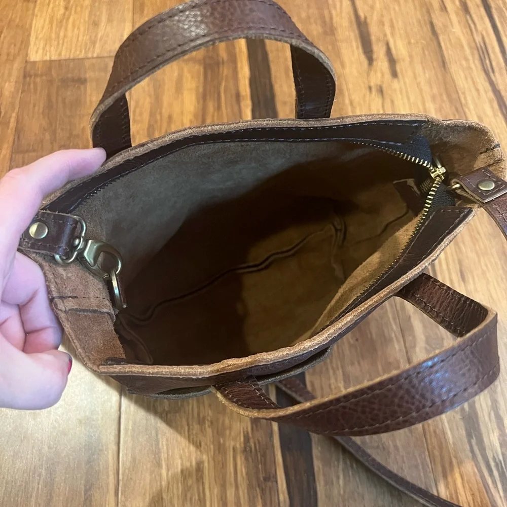 Portland Leather Goods Badlands Mini Zip Crossbody - Picture 3 of 5